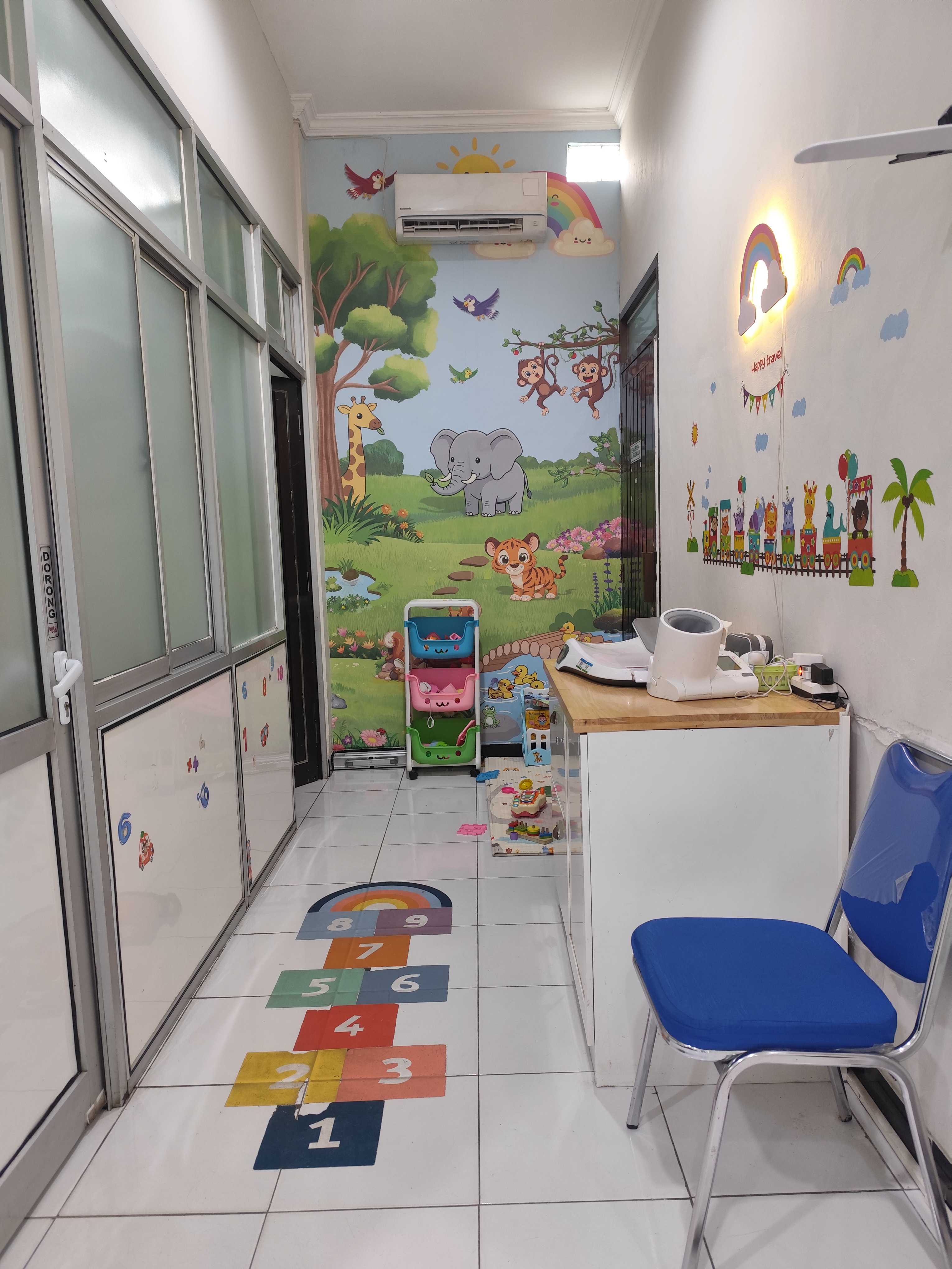 Ruang Laktasi dan Anak